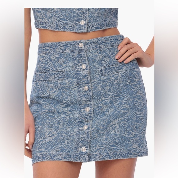 Avec Les Filles Denim Mini Skirt - Picture 2 of 9